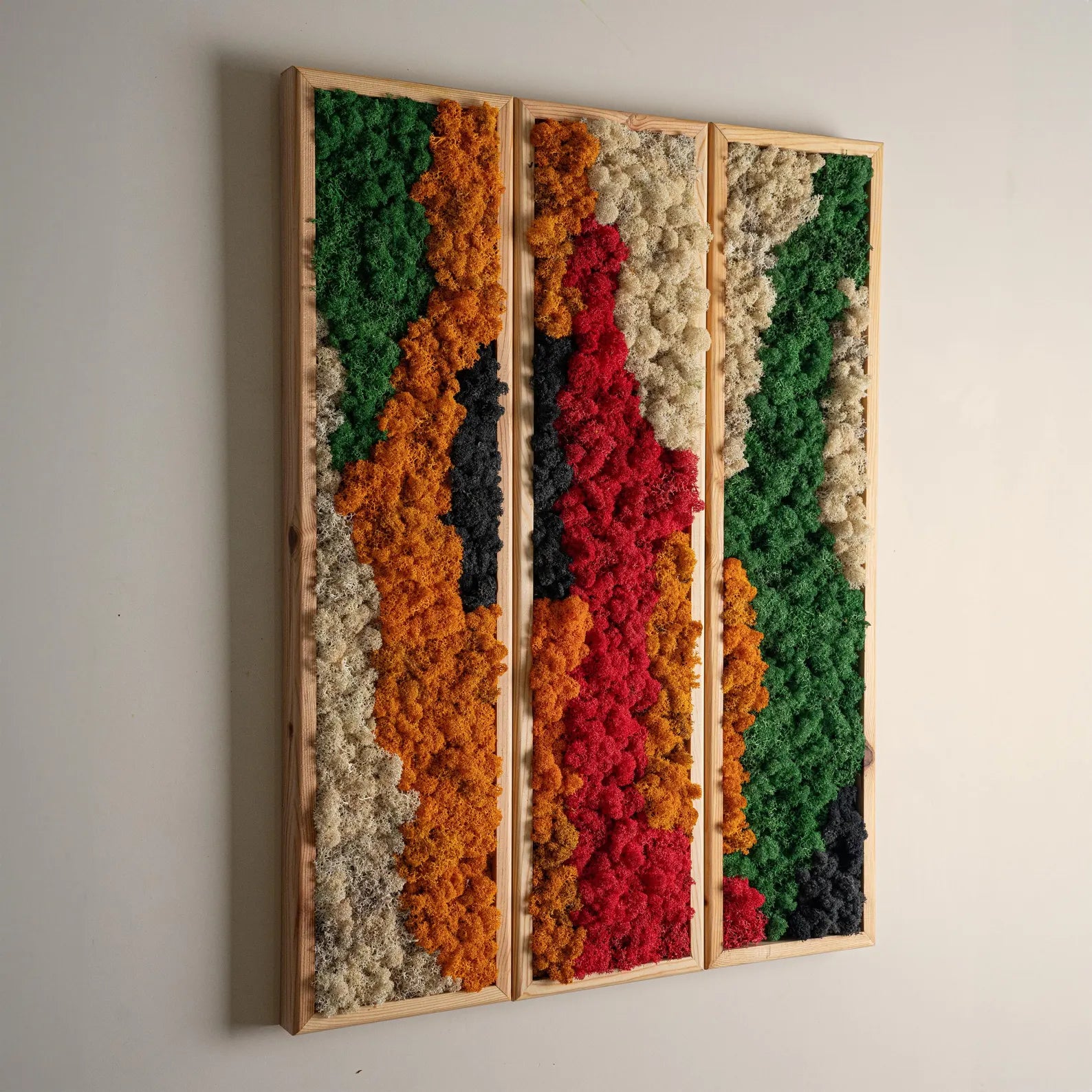 Handmade Preserved Moss Wall Art – Colorful Wooden Panel | Eco-Friendly Wall Decor & Anniversary Gift