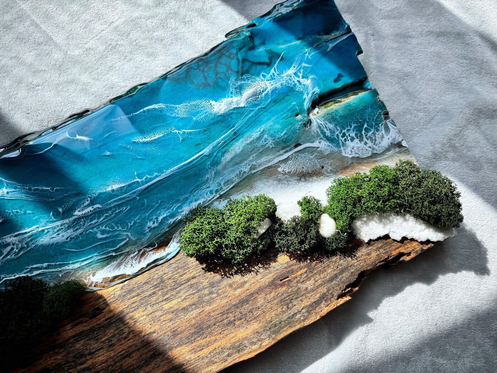 Unique Sea Moss Wall Art – Resin Ocean Scene with Natural Details | Beach-Inspired Decor & Gift