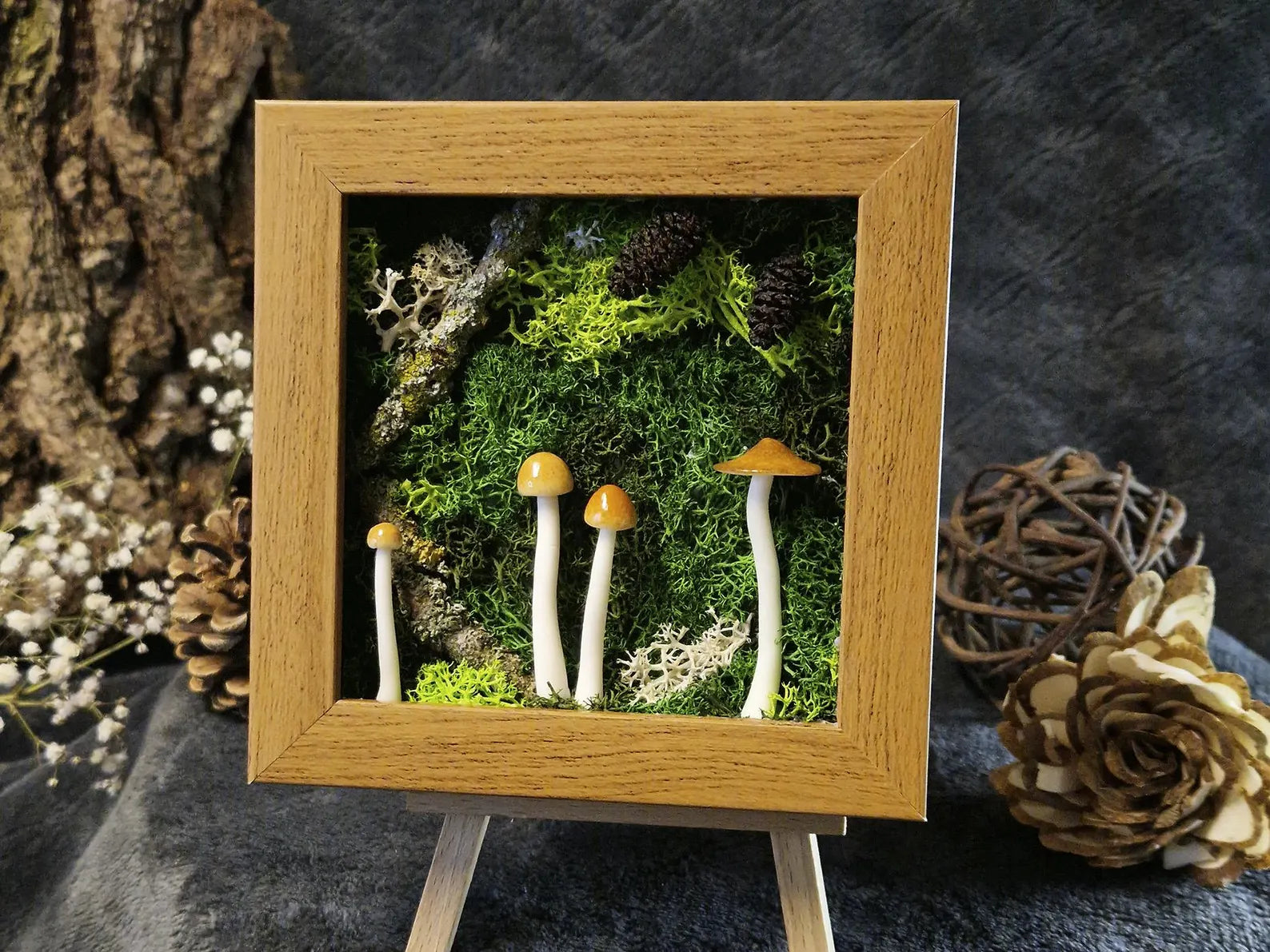 Forest Miniature in a Frame – Moss & Mushroom Eco Home Decor