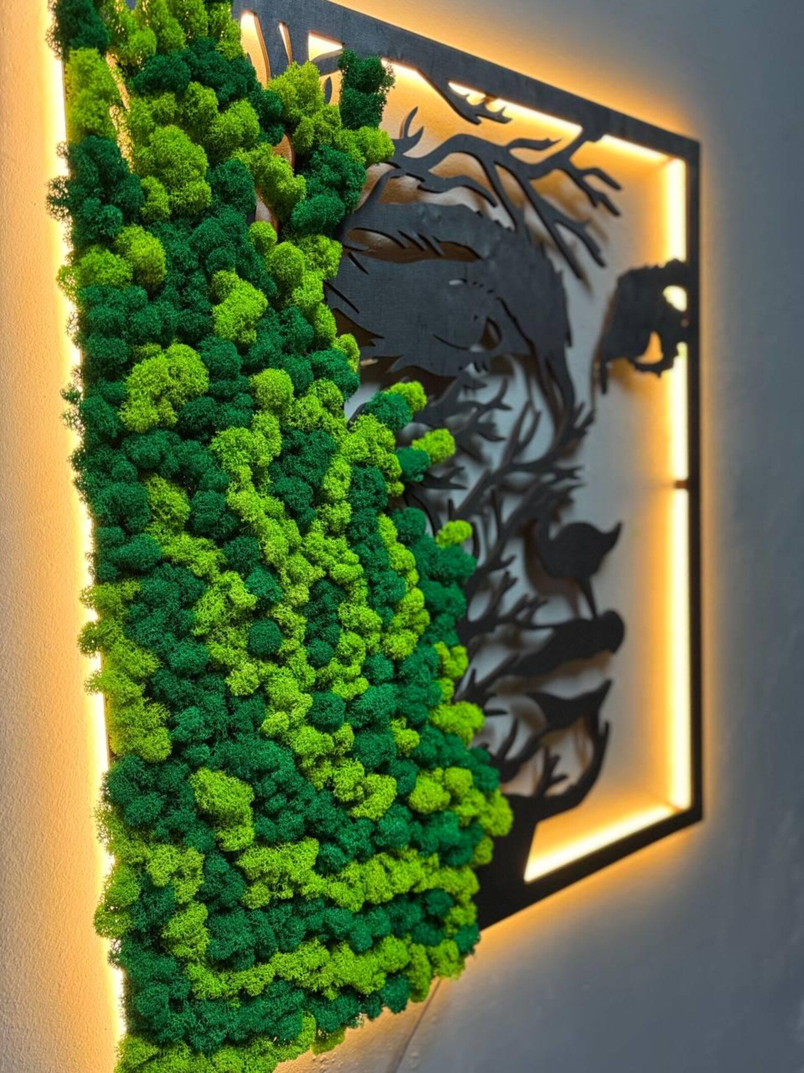 Unique Moss Wall Art with Light – Nature Decor for Living Room or Bedroom – Wooden Panel Modern Design
