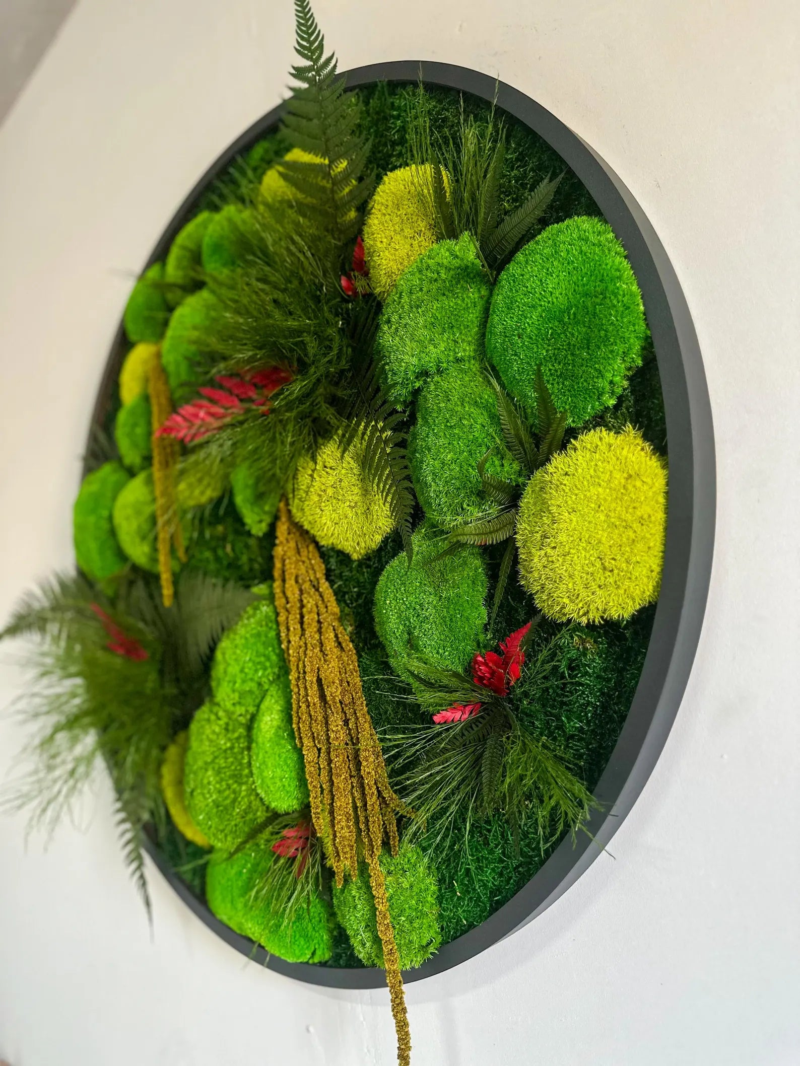Extra Large Round Moss Wall Art with LED – Circle Framed Green Wall Decor, New Home Gift
