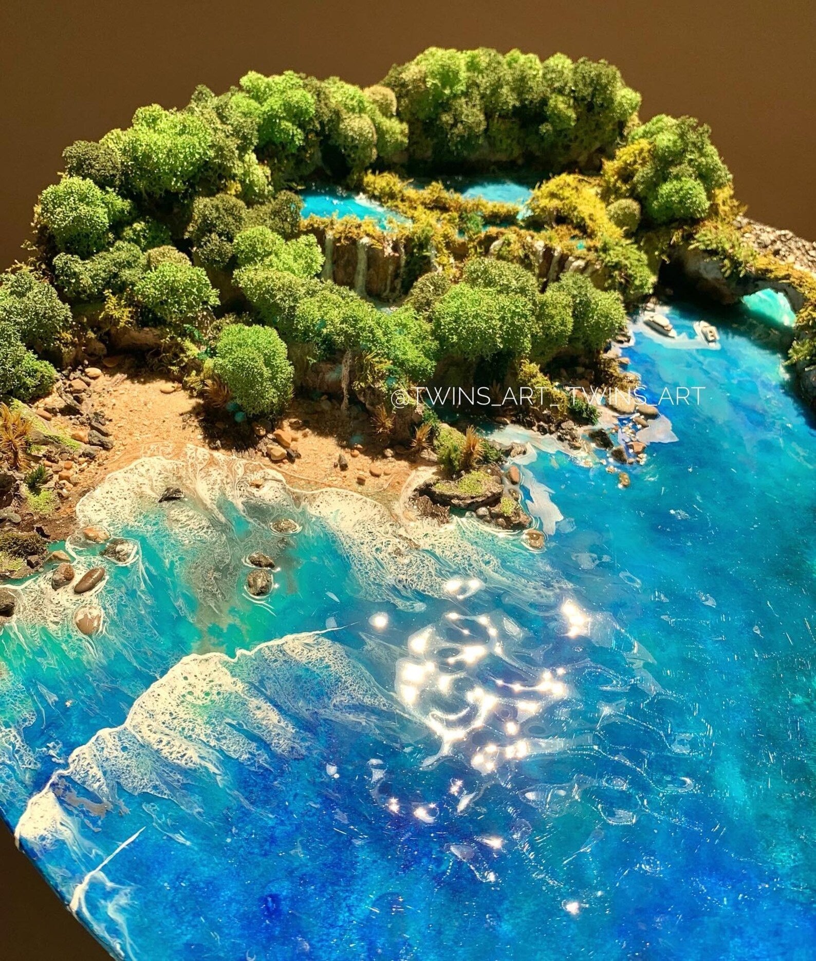 Esin Wall Art 60cm – Handmade Moss & Sand Wall Decor on Wood Base, Unique Bedroom Decoration