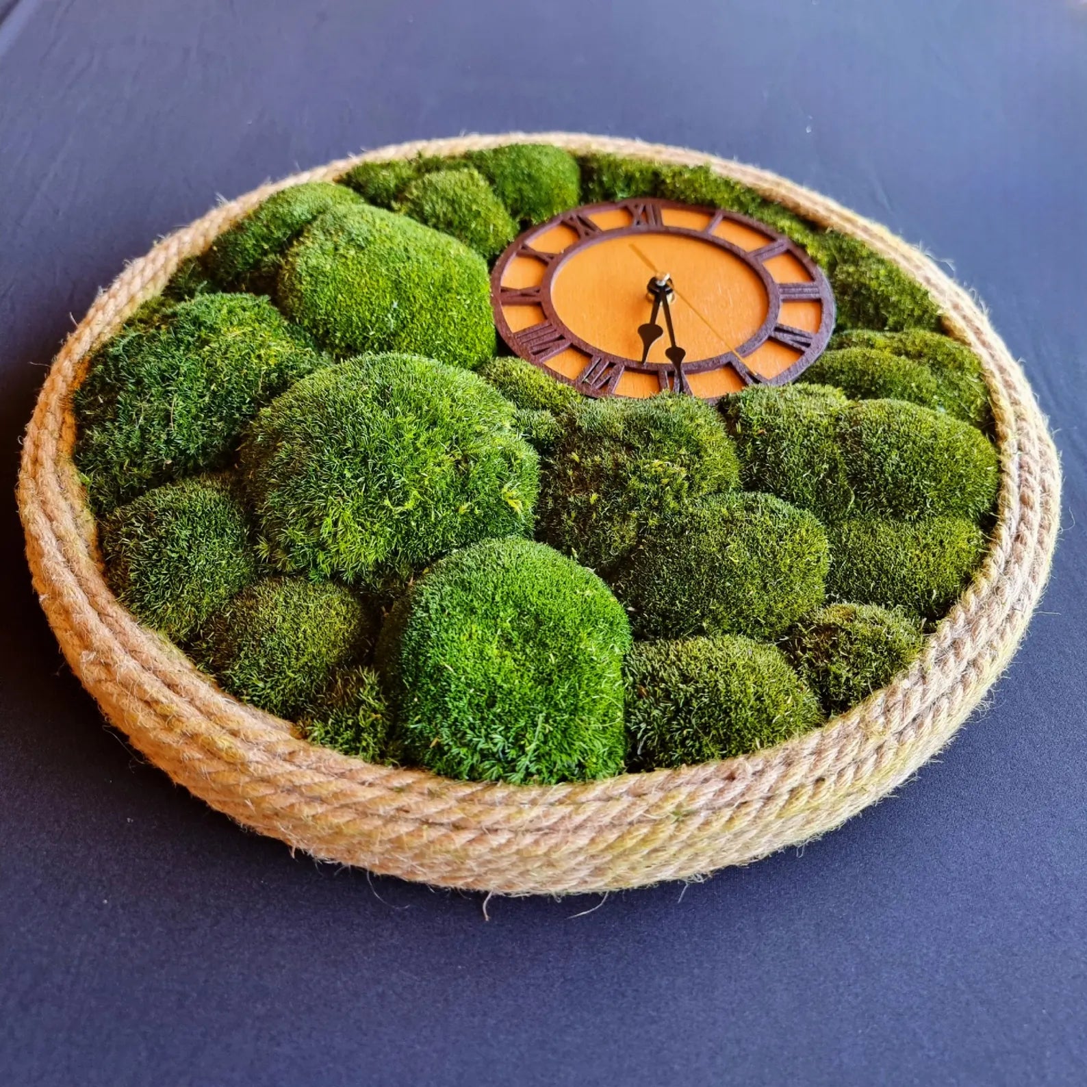 Handmade Moss Wall Clock – Green Wall Art, Nature Inspired Modern Decor, Unique Gift