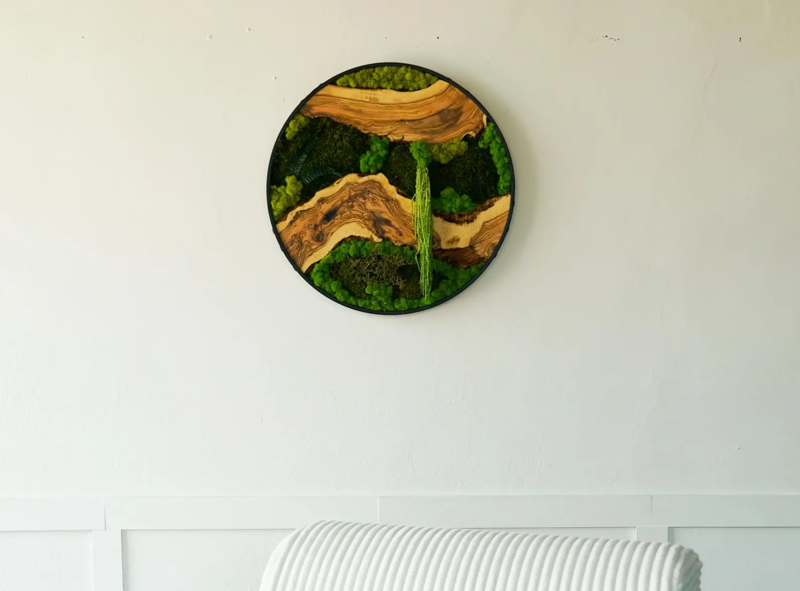 Metal Frame Moss Art with Olive Wood – Preserved Moss Wall Decor for Home or Office