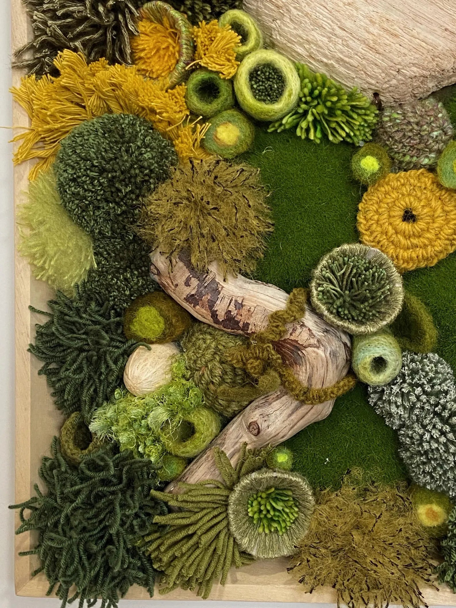 Rectangular Wood Frame | Moss Wall Art with Yarn & Felt