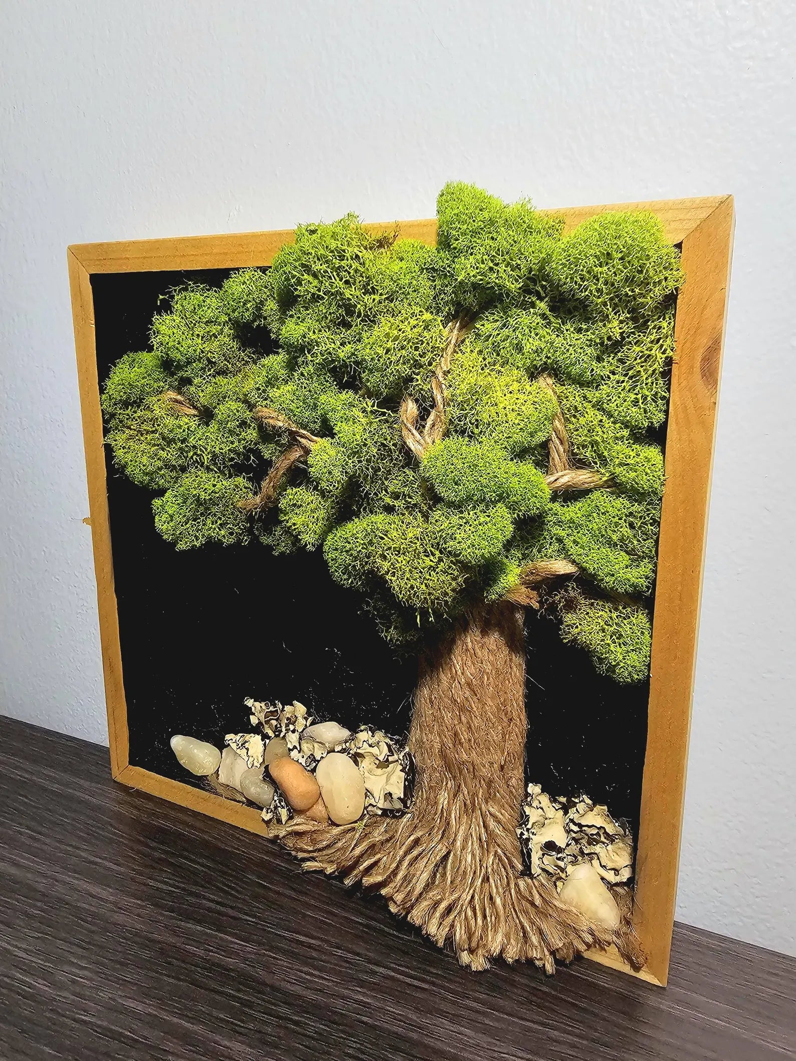 Tree of Life Moss Wall Art – 25x25cm Framed Preserved Moss Décor