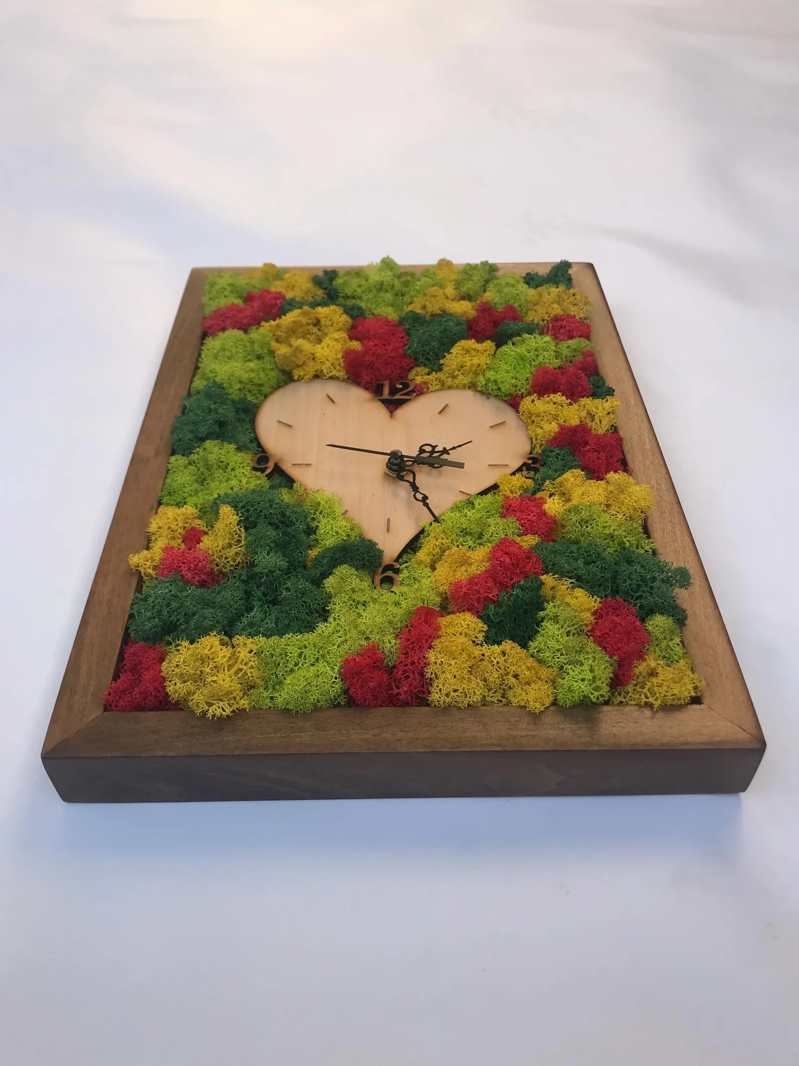 Moss Wall Clock – Handmade Wooden Clock with Preserved Moss, Eco Home Decor