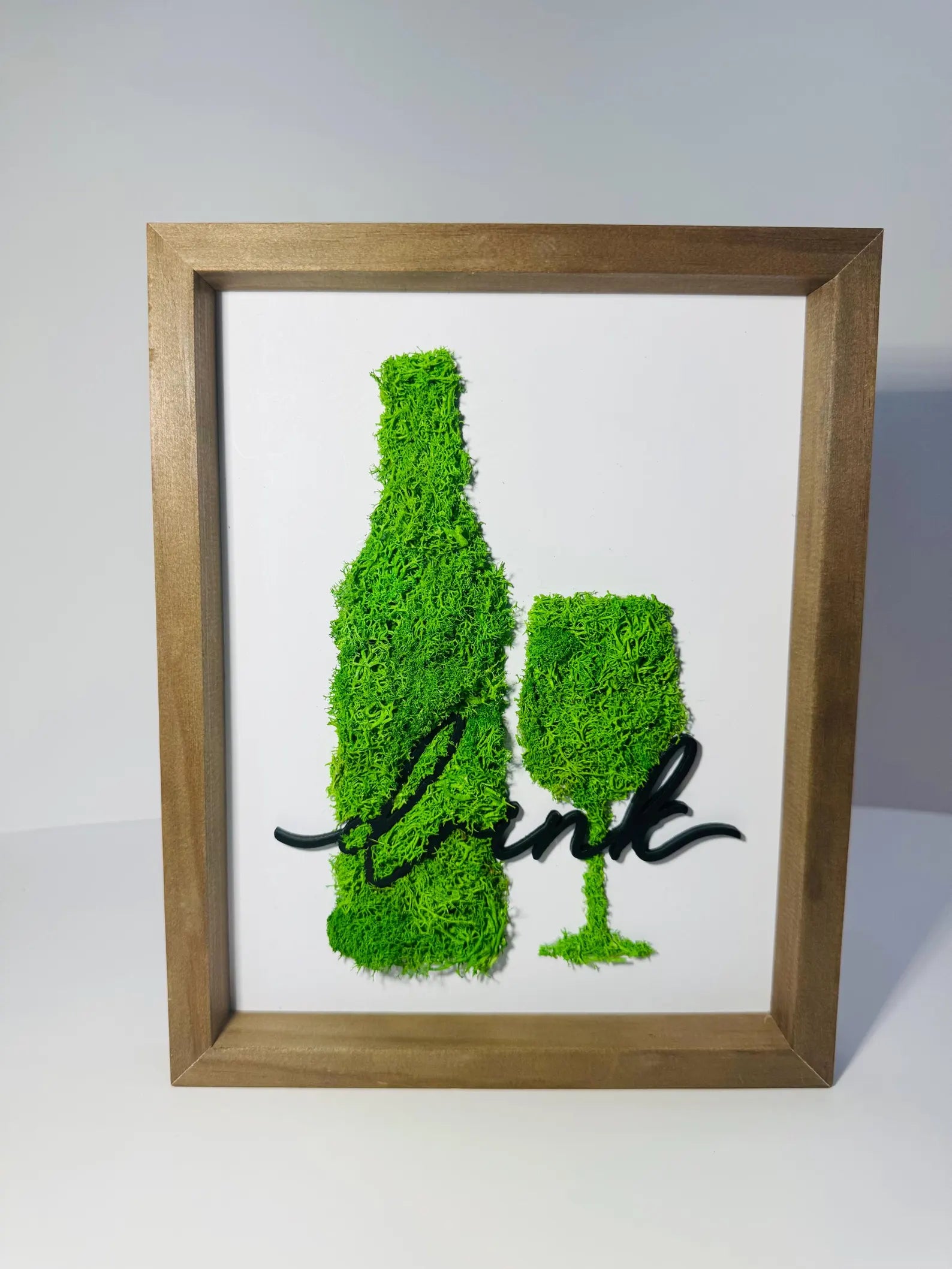 Wine Bottle & Glass Moss Wall Art – Eco-Friendly Preserved Green Moss Décor for Home & Bar