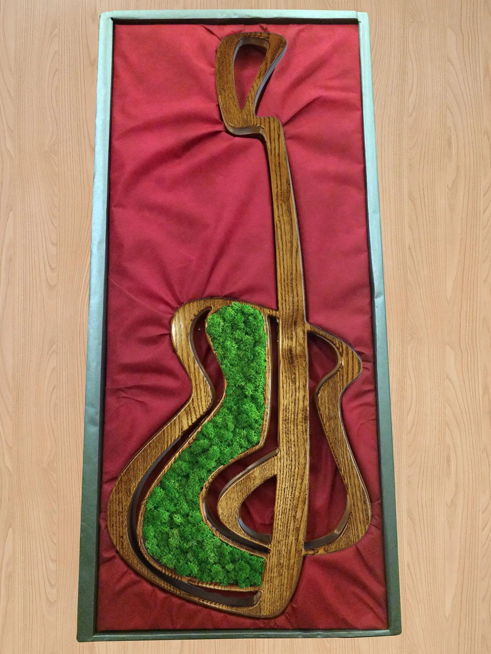 Moss Guitar Wall Art – Handmade Wood Guitar with Preserved Moss, Nature-Inspired Home Decor & Gift