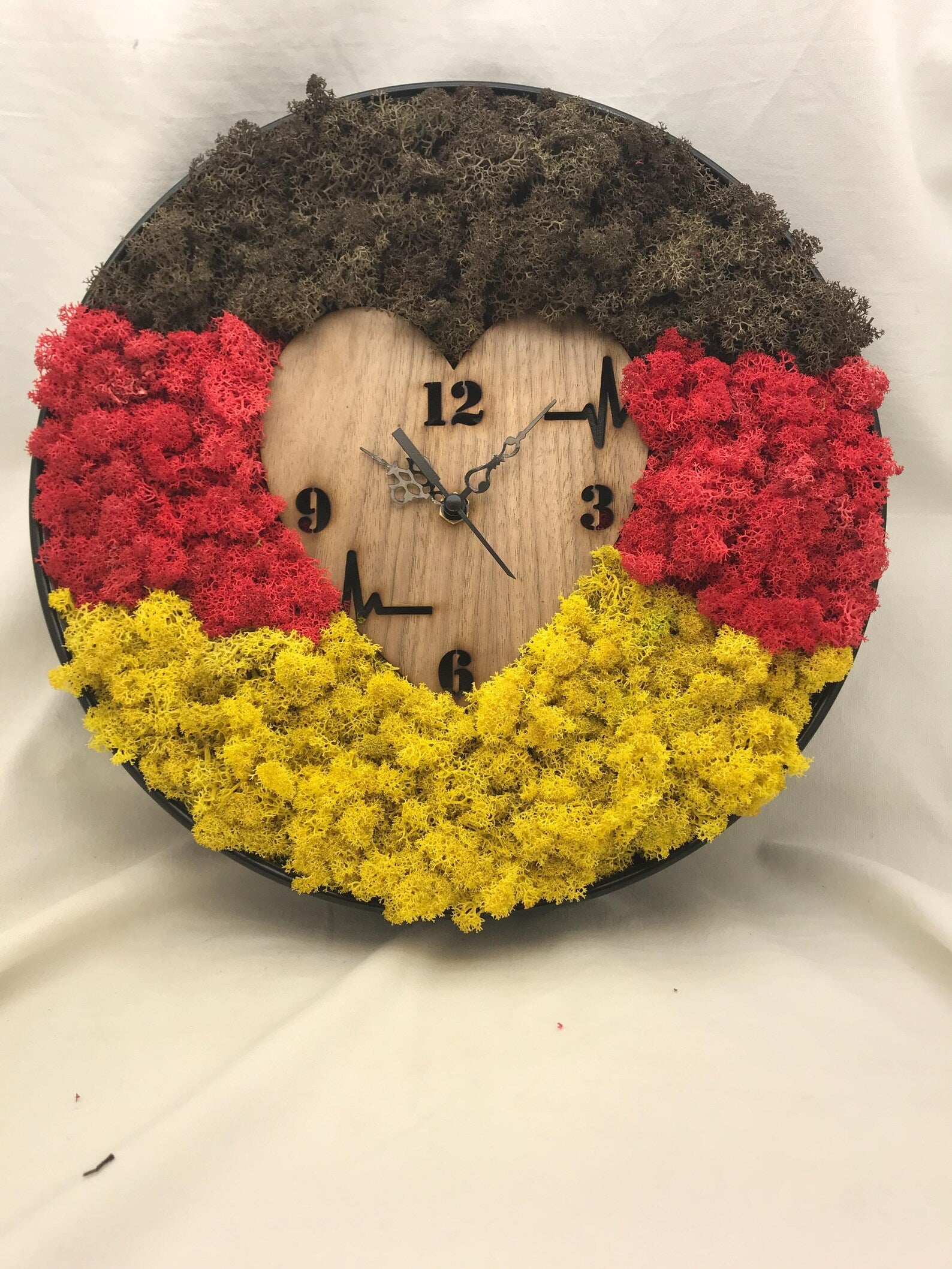 Wooden Moss Wall Clock – Preserved Moss Clock with Wood Frame, Unique Eco Home Décor