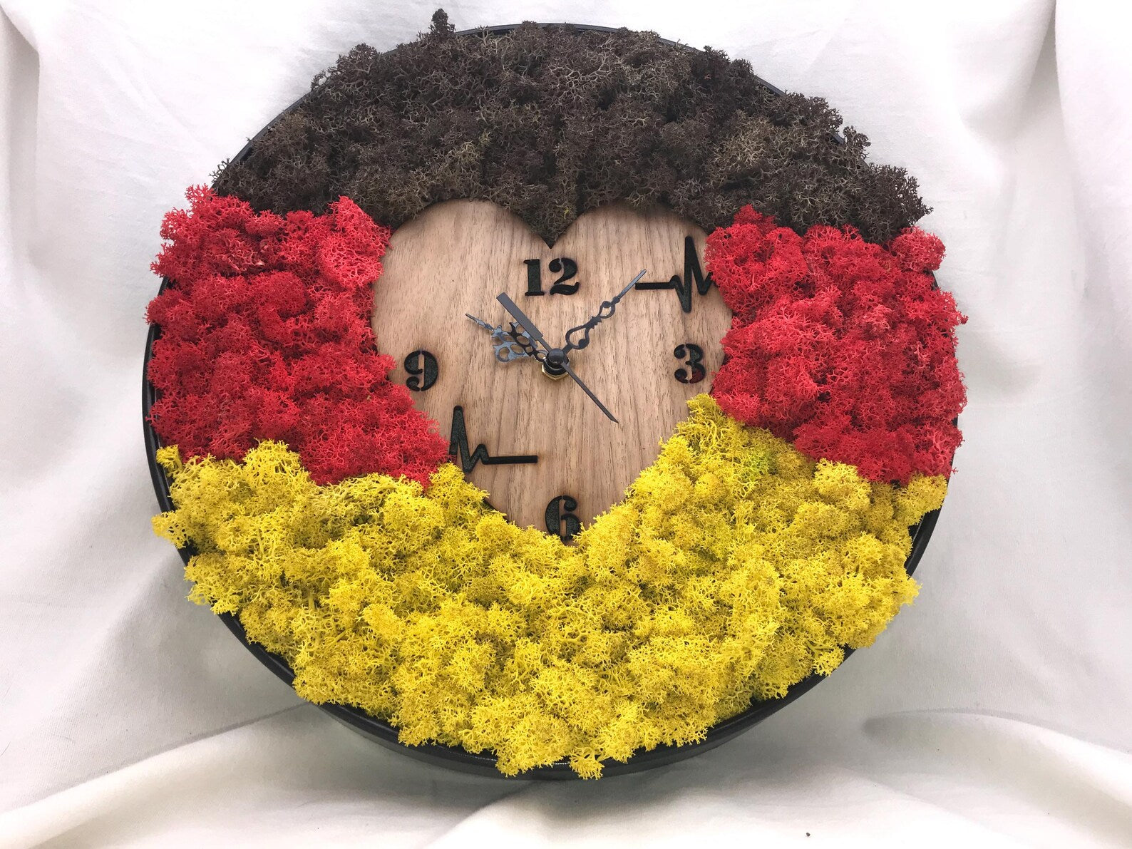 Wooden Moss Wall Clock – Preserved Moss Clock with Wood Frame, Unique Eco Home Décor
