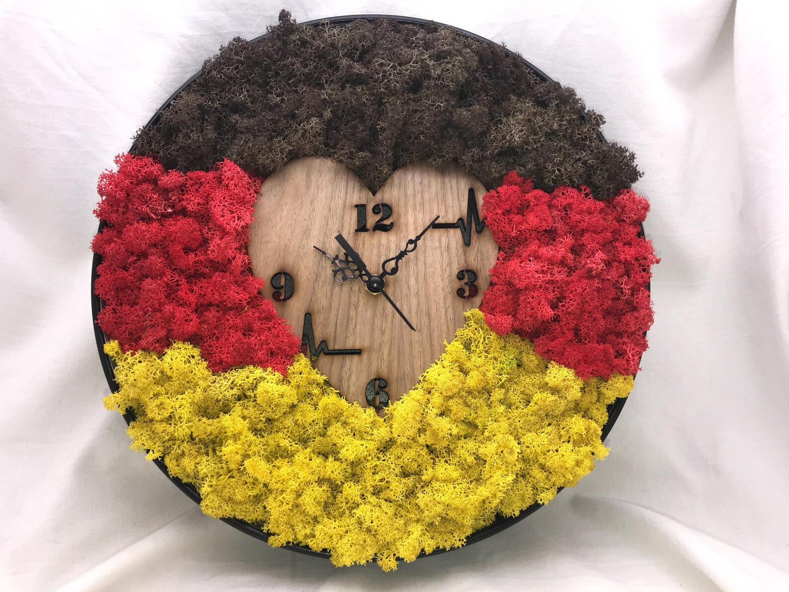 Wooden Moss Wall Clock – Preserved Moss Clock with Wood Frame, Unique Eco Home Décor