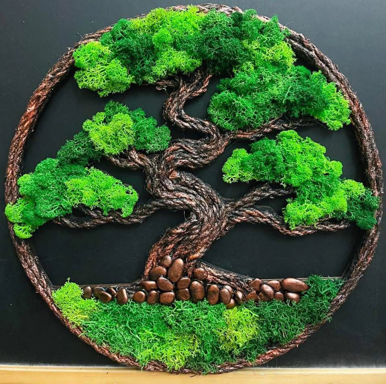 Bonsai Tree Moss Wall Art – Preserved Scandinavian Moss in Wooden Frame (40×40–50×50 cm)