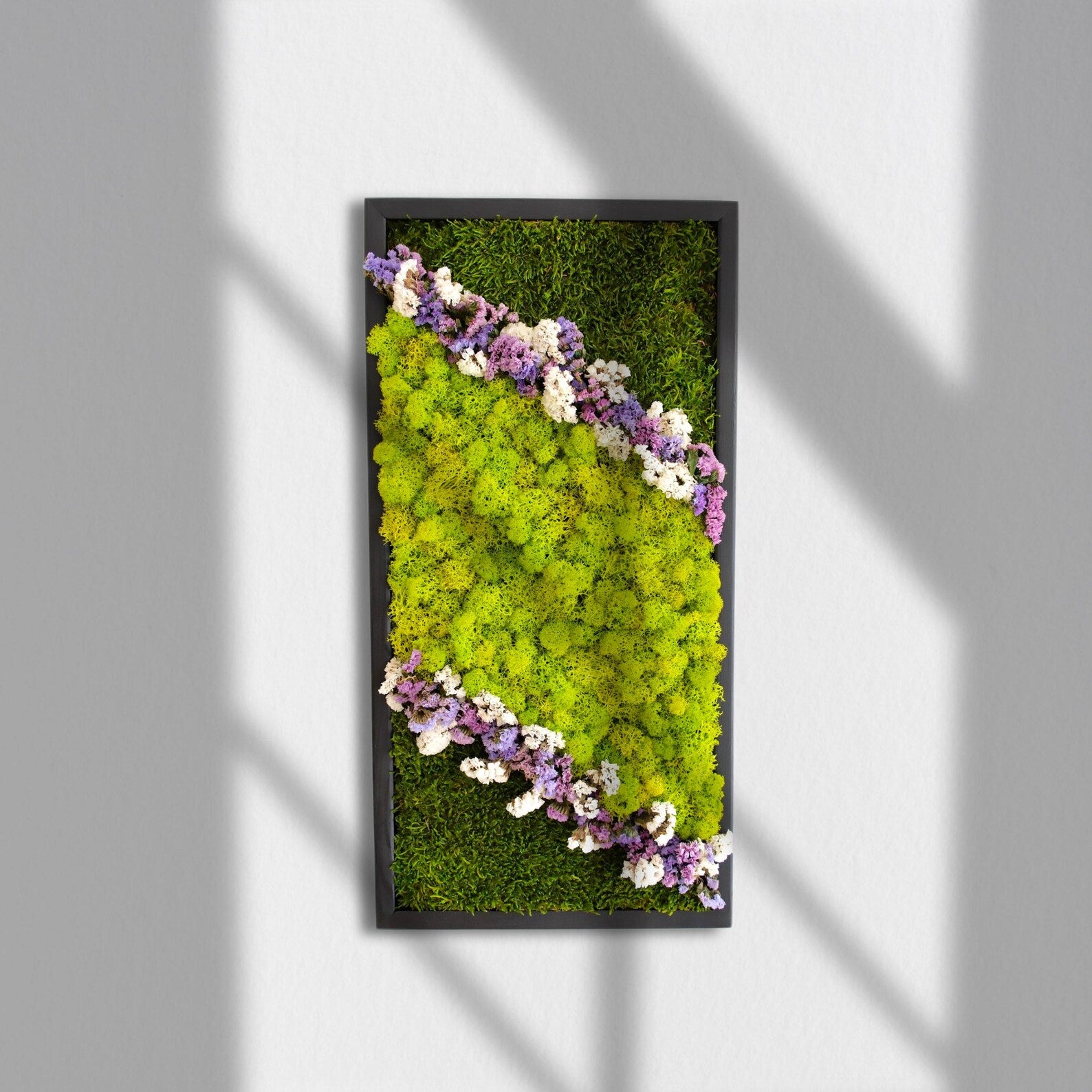 Rectangular Moss Wall Art – Forest Decor with Preserved Flowers