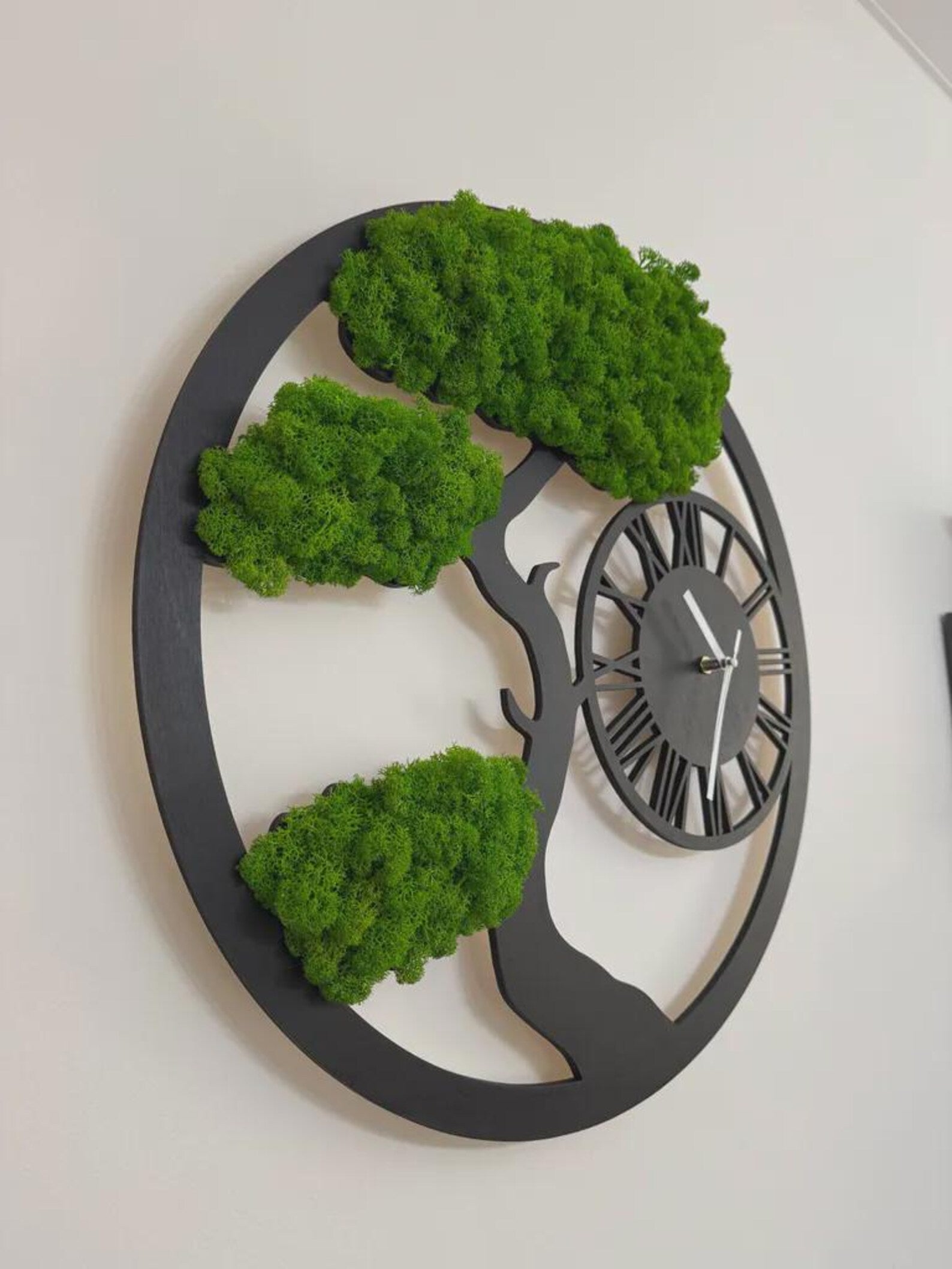 Tree Wall Clock with Reindeer Moss – Eco Nature Decor 50cm